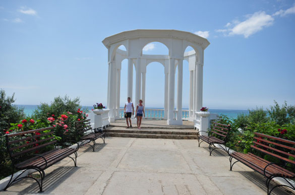 отели симферополя рядом с морем фото